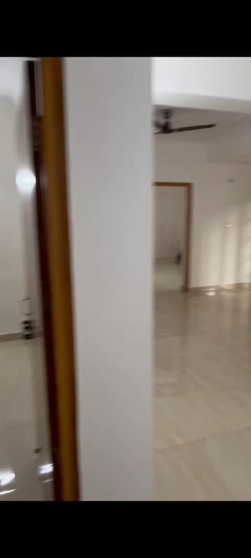 Building Lobby in 2 BHK Apartment at Vasant Apartment Mayur Vihar, Mayur Vihar 1 – for Rent
