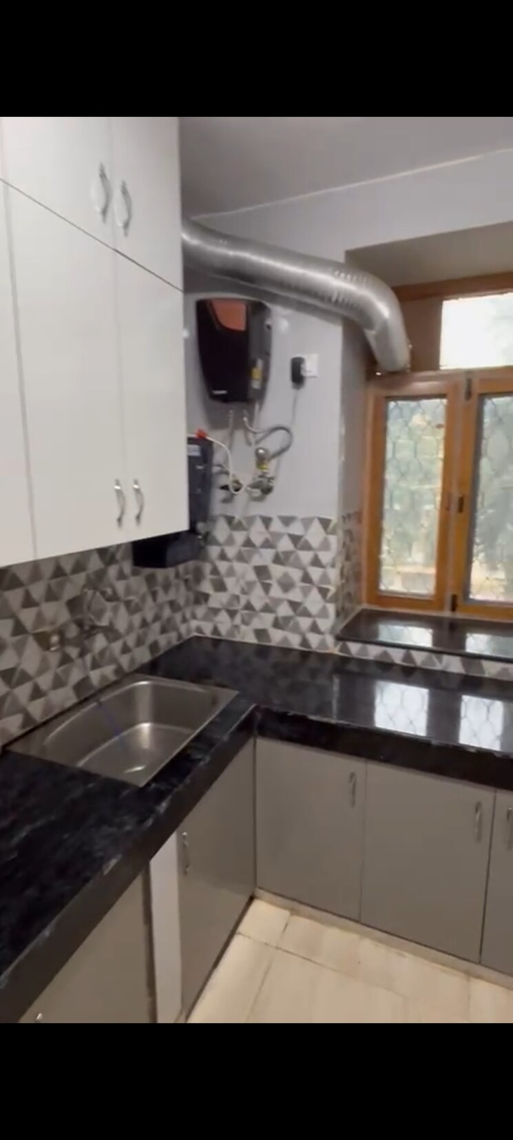 Kitchen, vasant-apartment-mayur-vihar 2 Bedroom 1150 Sq.Ft. Apartment In Mayur Vihar 1 Delhi 9727814