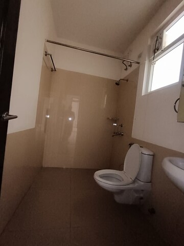 Bathroom in 2.5 BHK Apartment at Emaar MGF Emerald Hills, Sector 65 – for Rent