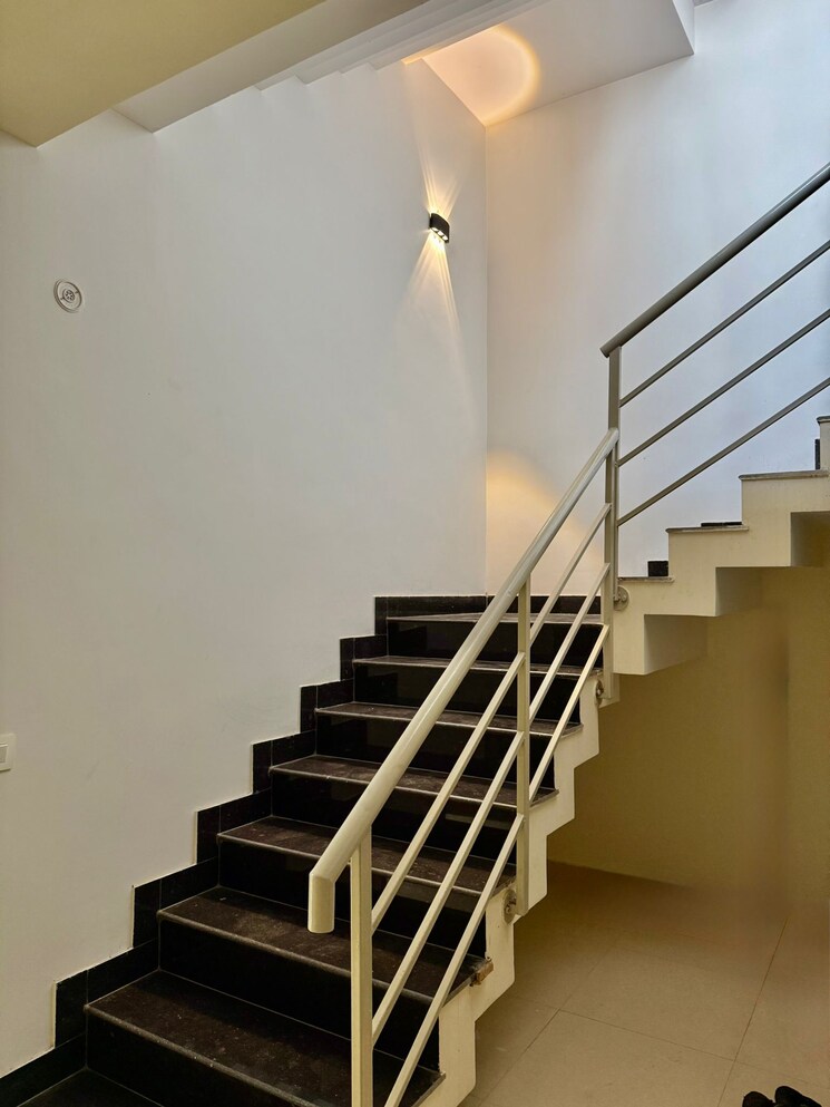 undefined, viraj-lotus-enclave 3 Bedroom 1480 Sq.Ft. Independent House In Gomti Nagar Lucknow 9727984