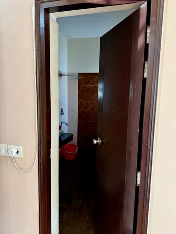 Building Lobby in 3 BHK Independent House at Viraj Lotus Enclave, Gomti Nagar – for Rent