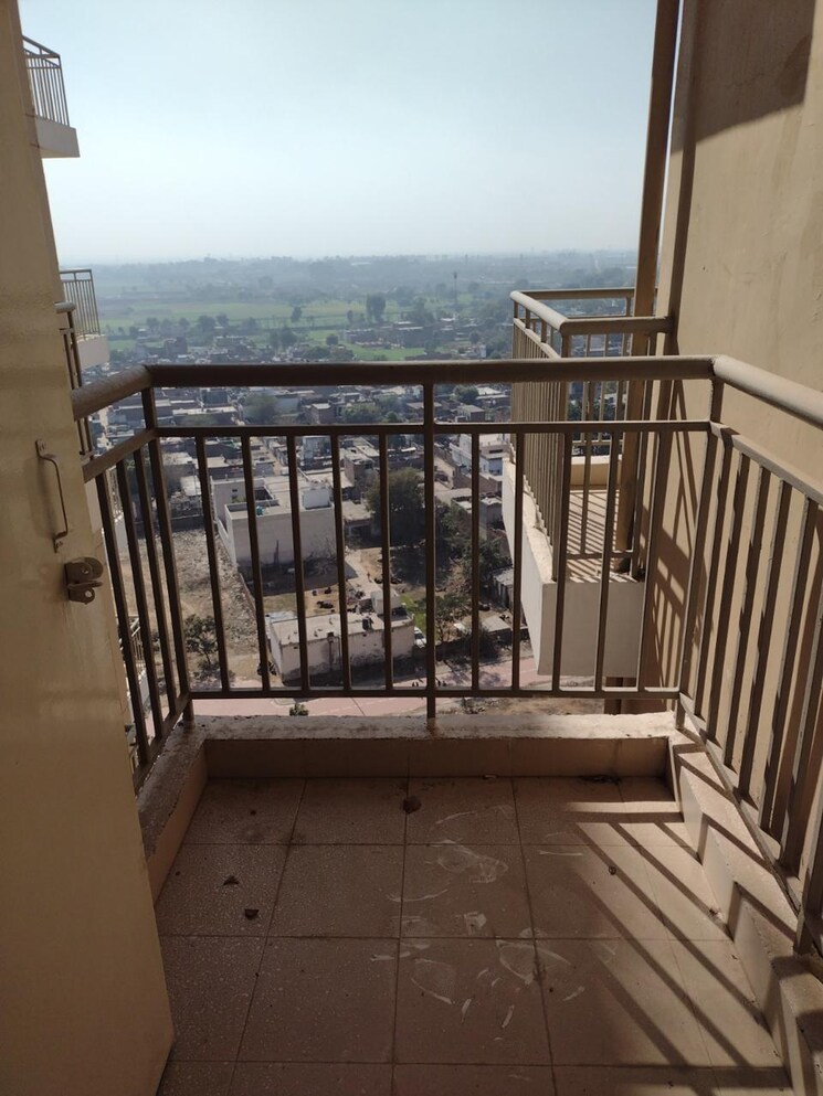 Balcony, breez-global-hill-view 2 Bedroom 554 Sq.Ft. Apartment In Sohna Sector 11 Gurgaon 9727975
