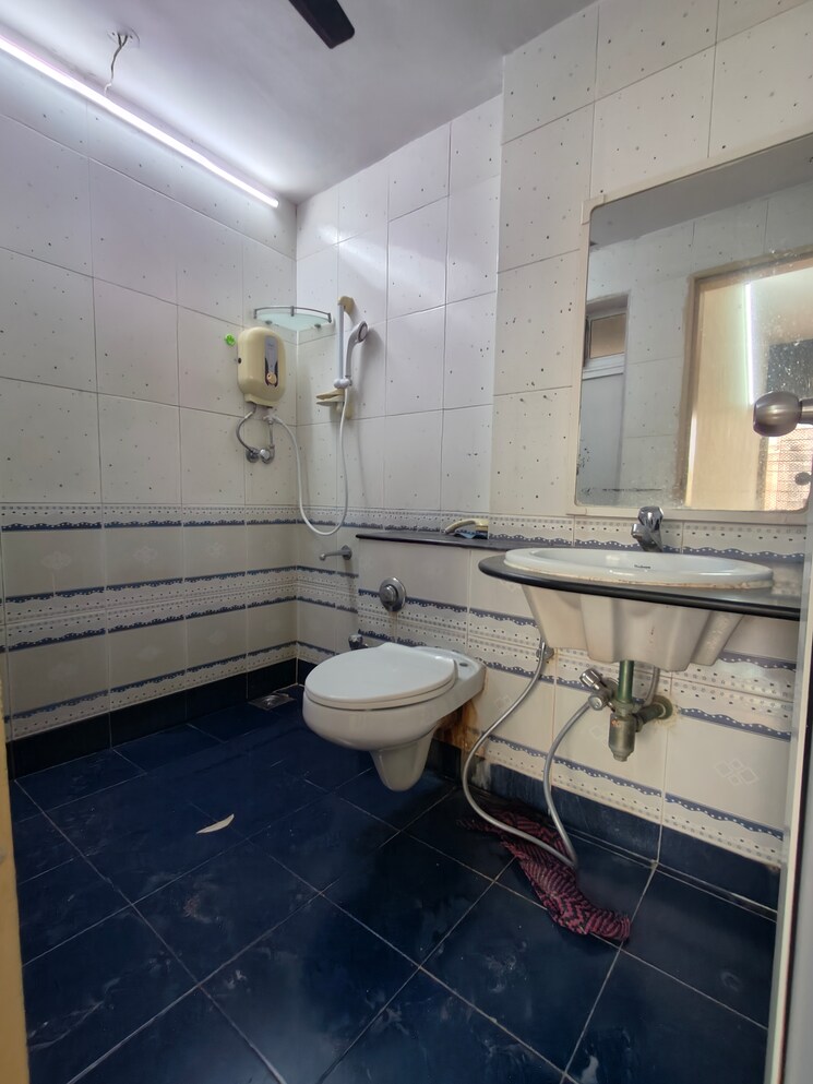Attached Bathroom, jasmine-tower 3 Bedroom 1240 Sq.Ft. Apartment In Vasant Vihar Thane 9728004