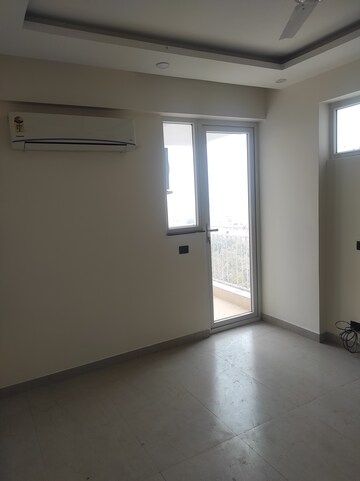 Bedroom in 3.5 BHK Builder Floor at Sector 52 – for Rent