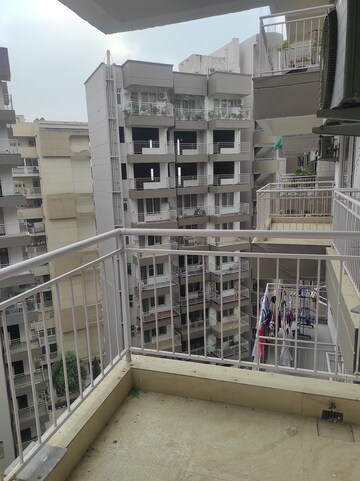 3.5 BHK Builder Floor – Exterior View View at Sector 52 - for Rent