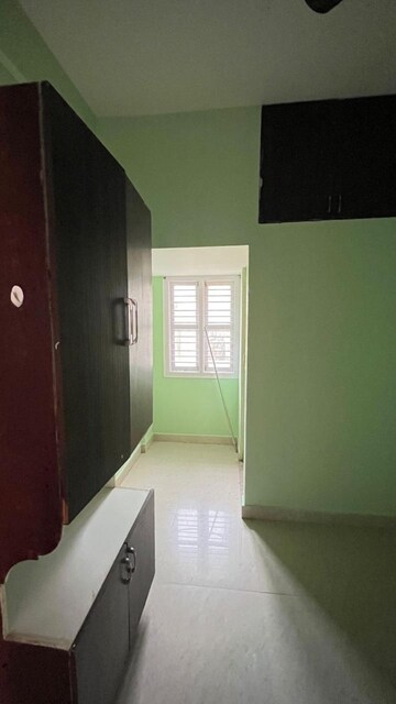 Room in 3 BHK Independent House at Muthanallur – for Rent