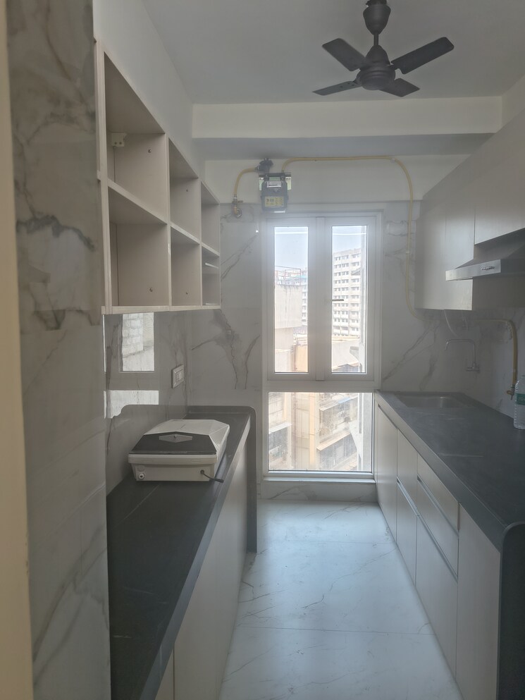 Kitchen, deraiya-iconico 1.5 Bedroom 650 Sq.Ft. Apartment In Kurla East Mumbai 9728005