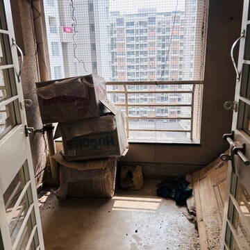 Living Room in 2 BHK Apartment at Millennium Acropolis, Bhagwan Nagar – for Sale