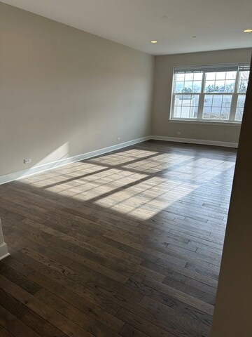 3 BHK Apartment For Rent in Rohini Sector 13