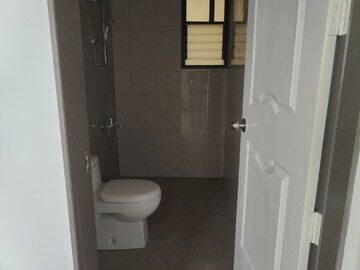 Bathroom in 2 BHK Apartment at Magarpatta Riverview City, Loni Kalbhor – for Rent
