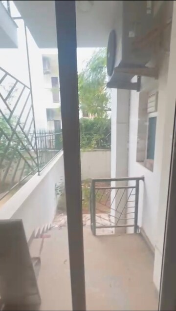 Balcony in 2.5 BHK Builder Floor at Central Park 3 Flower Valley, Sohna Sector 33 – for Rent