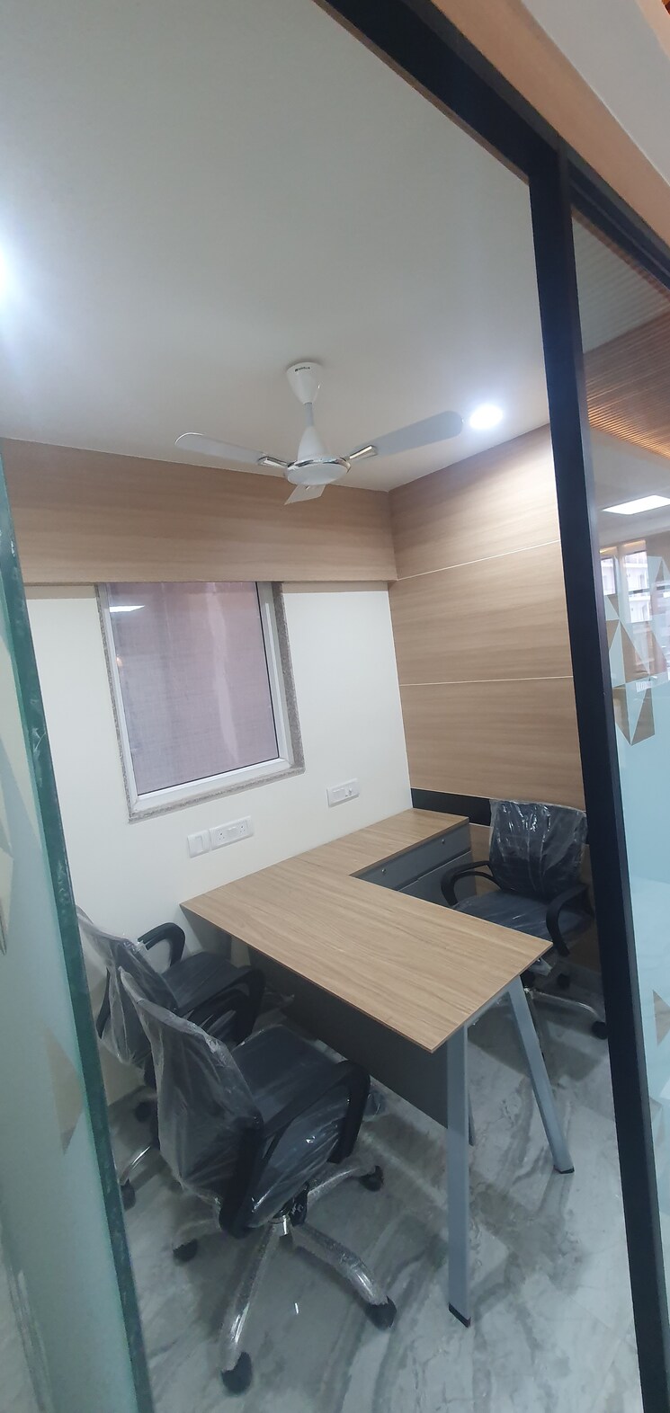 Team Area, sector 3 Commercial Office Space in IT/SEZ 1800 Sq.Ft. In Sector 3 Noida 9728103