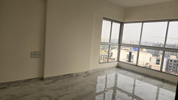 Room in 2 BHK Apartment at Andheri CHS, Andheri West – for Rent