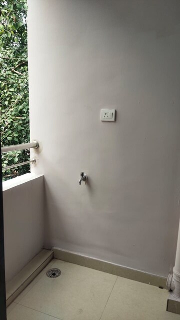 Room in 1 BHK Builder Floor at Begumpet – for Rent