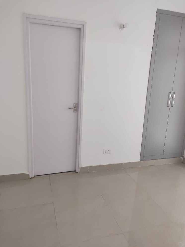 Cover Image, pyramid-pride 2 Bedroom 698 Sq.Ft. Apartment In Sector 76 Gurgaon 9728162