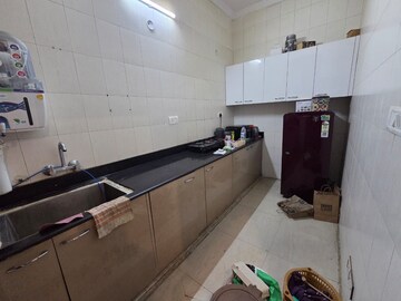 Kitchen in 3 BHK Builder Floor at Sector 56 – for Rent