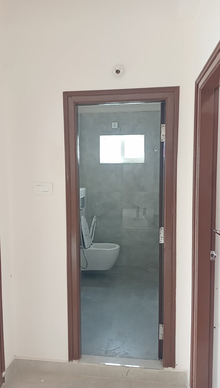 Bathroom, sri-sai-di-villa 2 Bedroom 1200 Sq.Ft. Apartment In Nallagandla Hyderabad 9728191