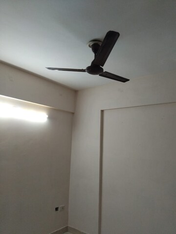 Furnished Amenities in 2 BHK Apartment at OP Floridaa, Sector 82 – for Rent