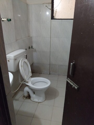 Bathroom in 2 BHK Apartment at OP Floridaa, Sector 82 – for Rent