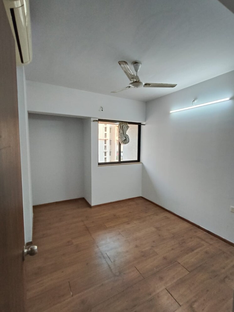 Room, lodha-lakeshore-greens 2 Bedroom 698 Sq.Ft. Apartment In Dombivli East Thane 9728326