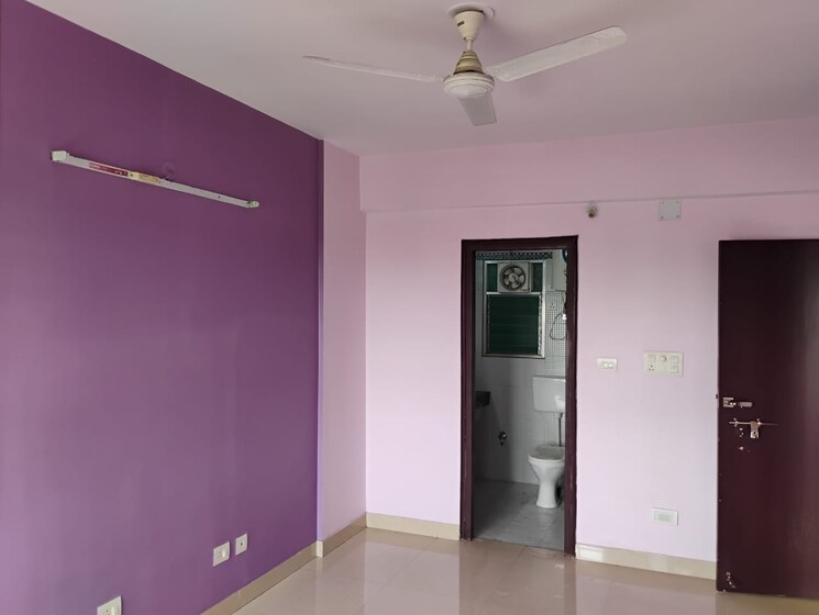 Room, sakchi 2 Bedroom 900 Sq.Ft. Apartment In Sakchi Jamshedpur 9728356