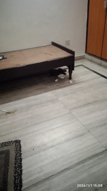 Parking in 2 BHK Builder Floor at Rajat Vihar – for Rent