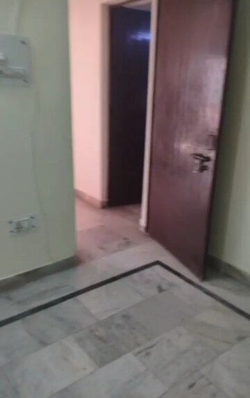 Building Lobby in 2 BHK Builder Floor at Sector 27 – for Rent