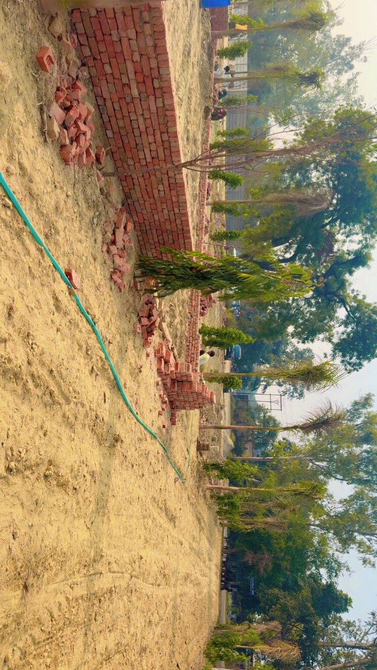 Garden, jdia-dream-city  100 Sq.Yd. Plot In Jewar Greater Noida 9728412