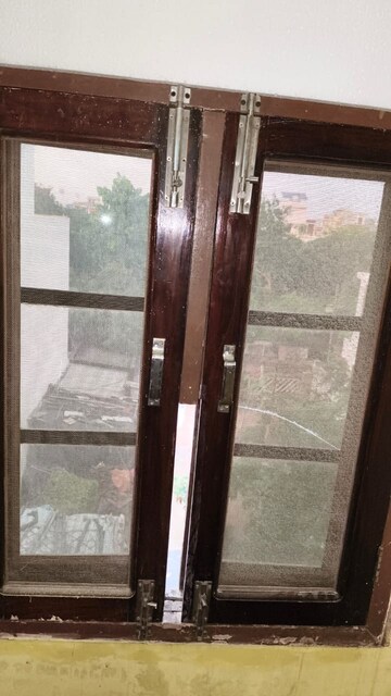 Balcony in 1 RK Independent House at Gomti Nagar – for Rent