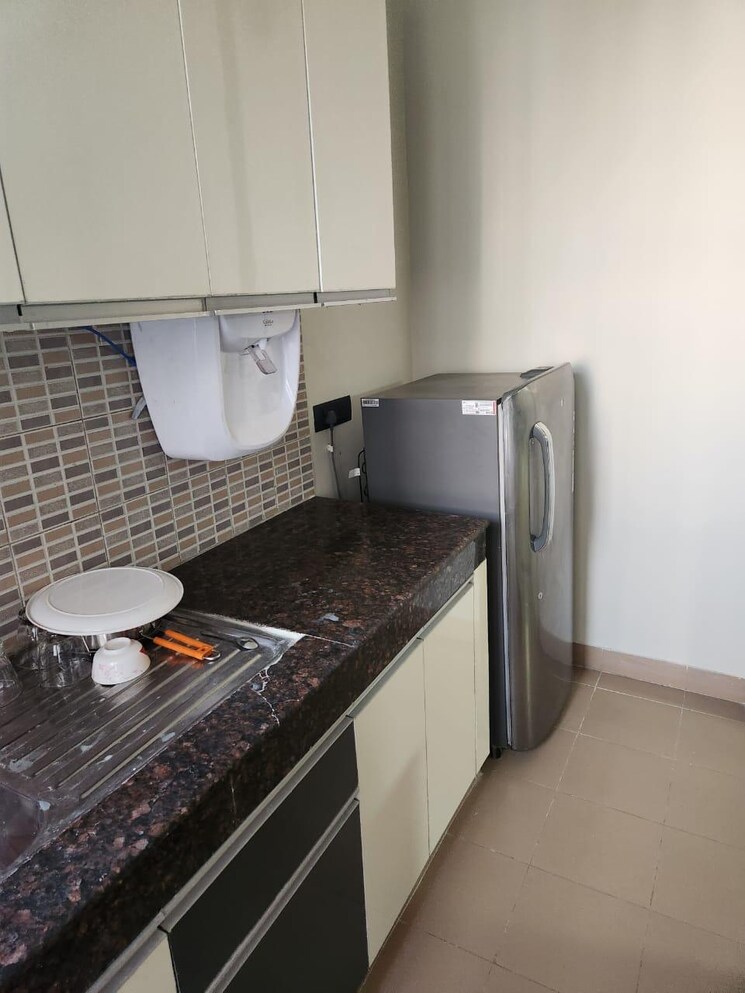 Kitchen, jaypee-greens-pavilion-court 2 Bedroom 1350 Sq.Ft. Apartment In Sector 128 Noida 9728430