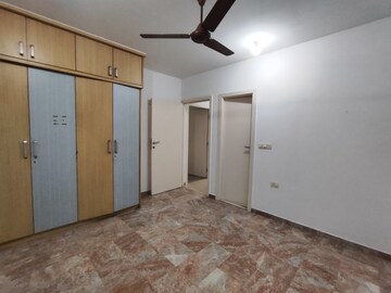 Room in 3 BHK Apartment at Hiranandani Estate, Ghodbunder Road – for Sale