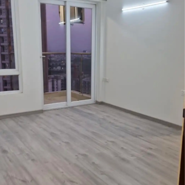 Room in 3 BHK Apartment at Hero Homes Gurgaon, Sector 104 – for Rent