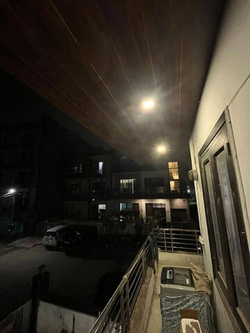 Balcony in 3 BHK Builder Floor at M3M Atrium, Sector 57 – for Rent