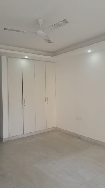 4 BHK Builder Floor For Rent in Unitech South City II, Sector 50