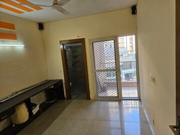 Bedroom in 4 BHK Apartment at Ajnara Homes, Sector 16b Greater Noida – for Rent