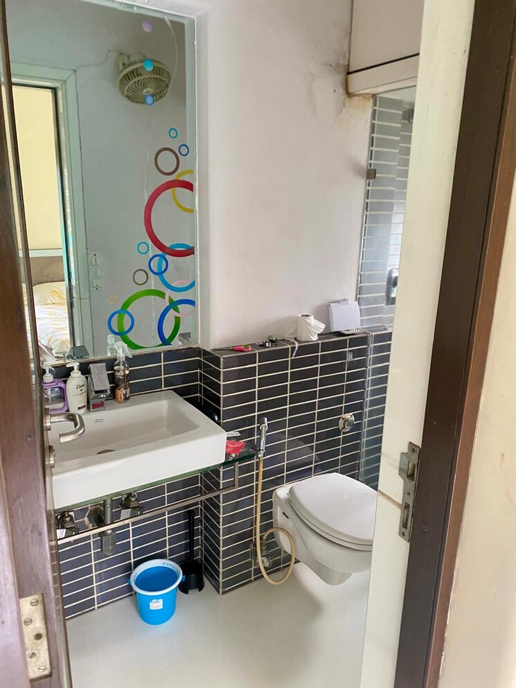 Cover Image, vaishali-chs-juhu 3 Bedroom 1150 Sq.Ft. Apartment In Juhu Mumbai 9728521