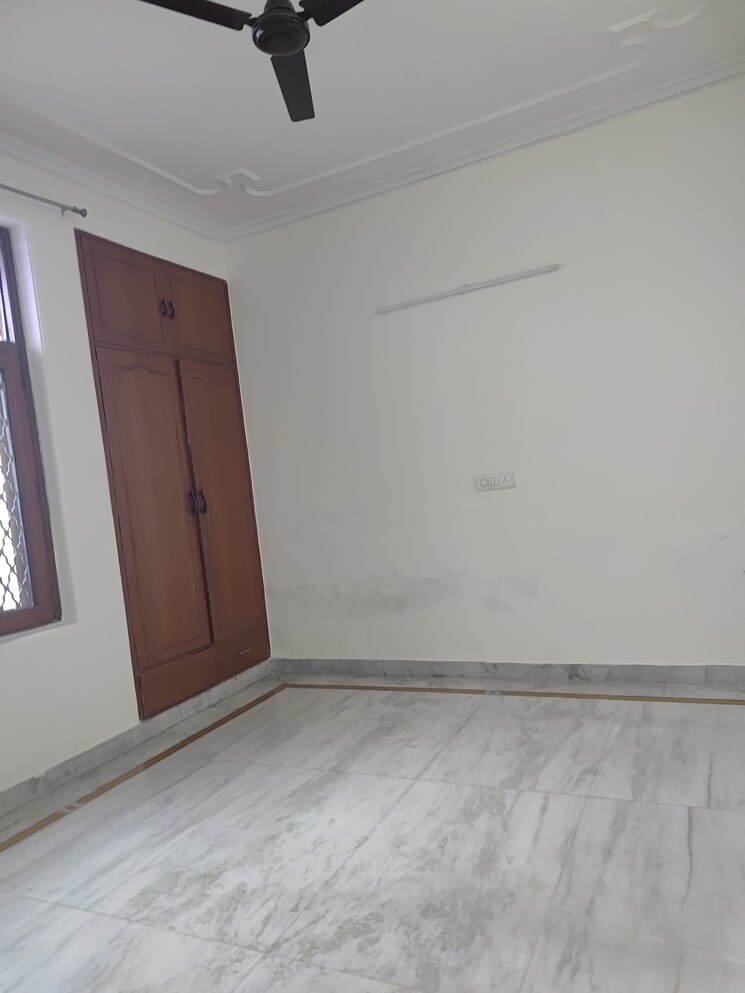 undefined, s-s-southend 3 Bedroom 1600 Sq.Ft. Builder Floor In Sector 49 Gurgaon 9728524