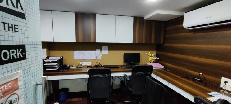 Team Area, bhandup west Commercial Office Space 500 Sq.Ft. In Bhandup West Mumbai 9728542