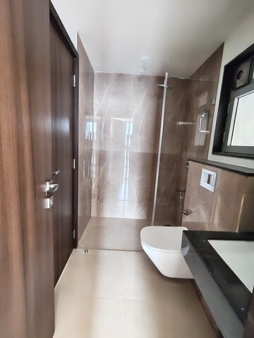 Furnished Amenities in 3 BHK Apartment at Piramal Aranya Arav, Byculla – for Rent