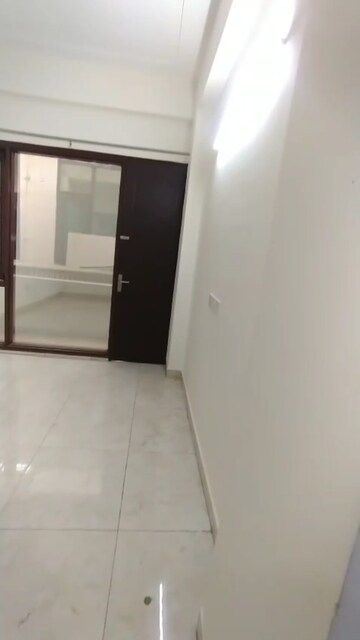 Room in 4 BHK Villa at Panchsheel Villas, Sector 16 Greater Noida – for Rent