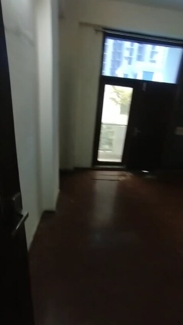 Room in 4 BHK Villa at Panchsheel Villas, Sector 16 Greater Noida – for Rent