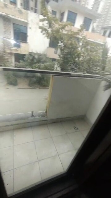 Balcony in 4 BHK Villa at Panchsheel Villas, Sector 16 Greater Noida – for Rent