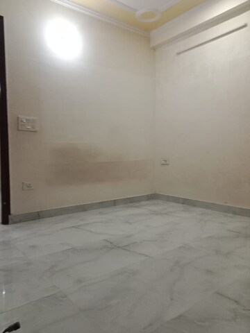 1 BHK Builder Floor For Rent in Saket