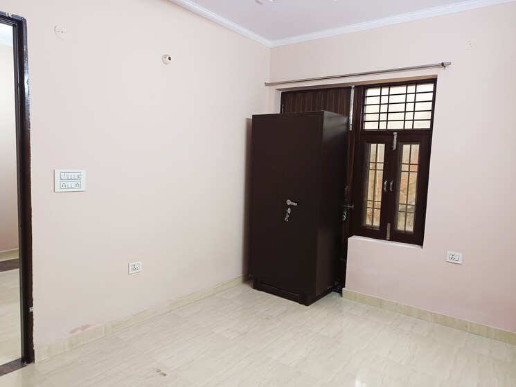Room, saket 2 Bedroom 850 Sq.Ft. Builder Floor In Saket Delhi 9728734