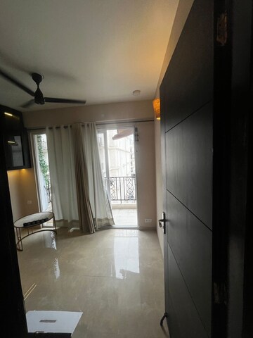 Building Lobby in 3 BHK Builder Floor at Signature Global Park 4 and 5, Sohna Sector 36 – for Rent