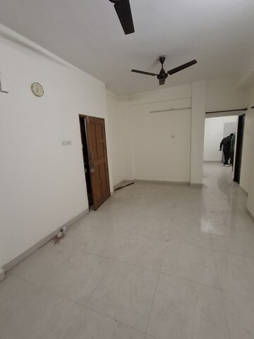 Room in 2 BHK Apartment at New Manish Nagar – for Rent