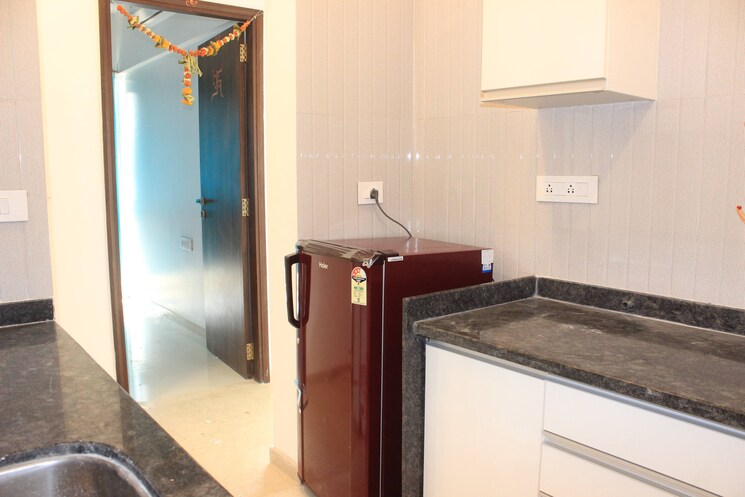 Kitchen, omkar-ananta Pg For Girls In Goregaon East 9728776