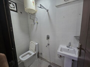 Bathroom in 2 BHK Builder Floor at Govindpuri – for Sale