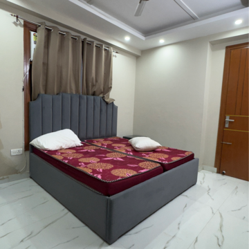 Bedroom in 1 BHK Builder Floor at Chattarpur – for Rent