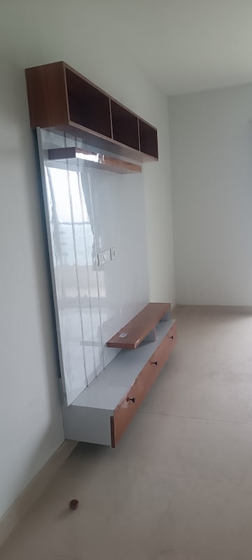 Furnished Amenities in 3 BHK Apartment at Hero Homes Gurgaon, Sector 104 – for Rent